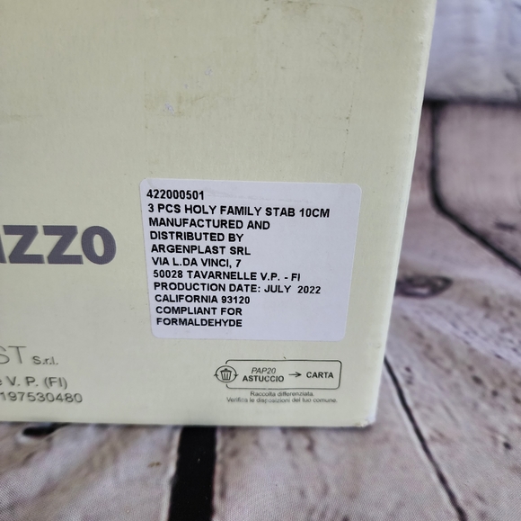 Nativity Set - Picture 4 of 9